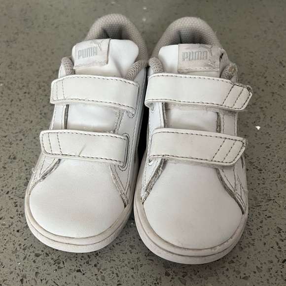 Kids Puma Smash White Shoe - Picture 2 of 9